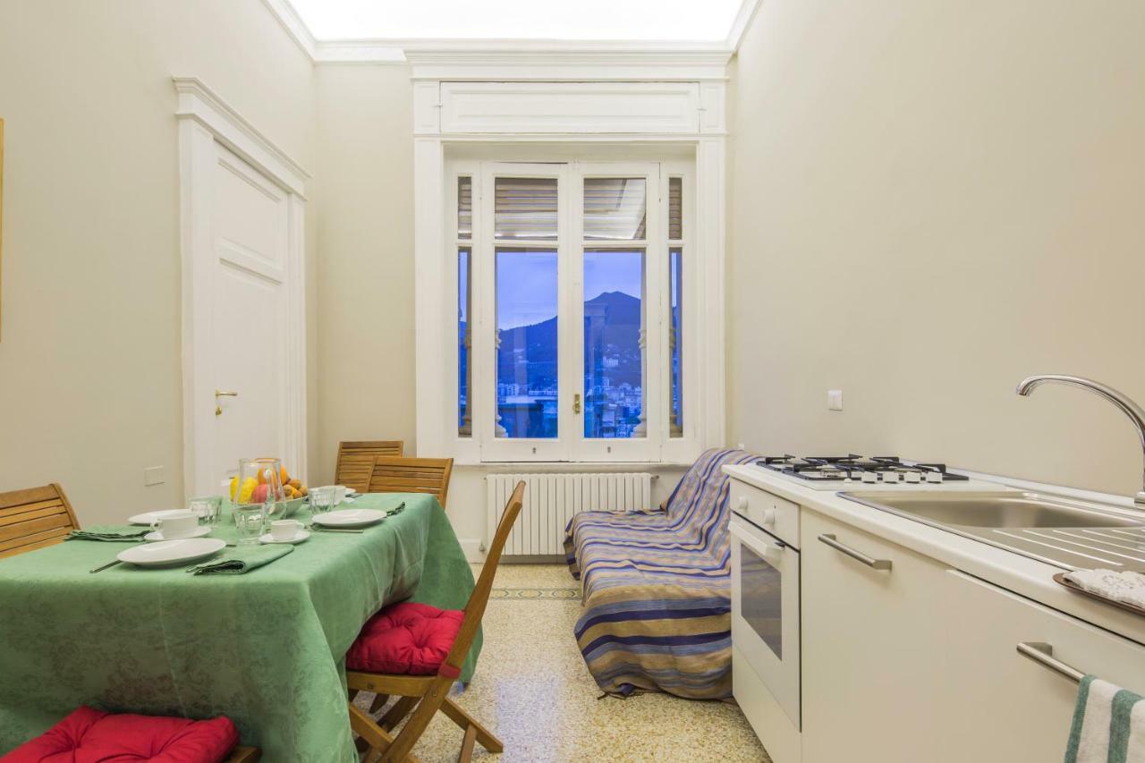 La Giulietta - Penthouse Salerno Exterior foto